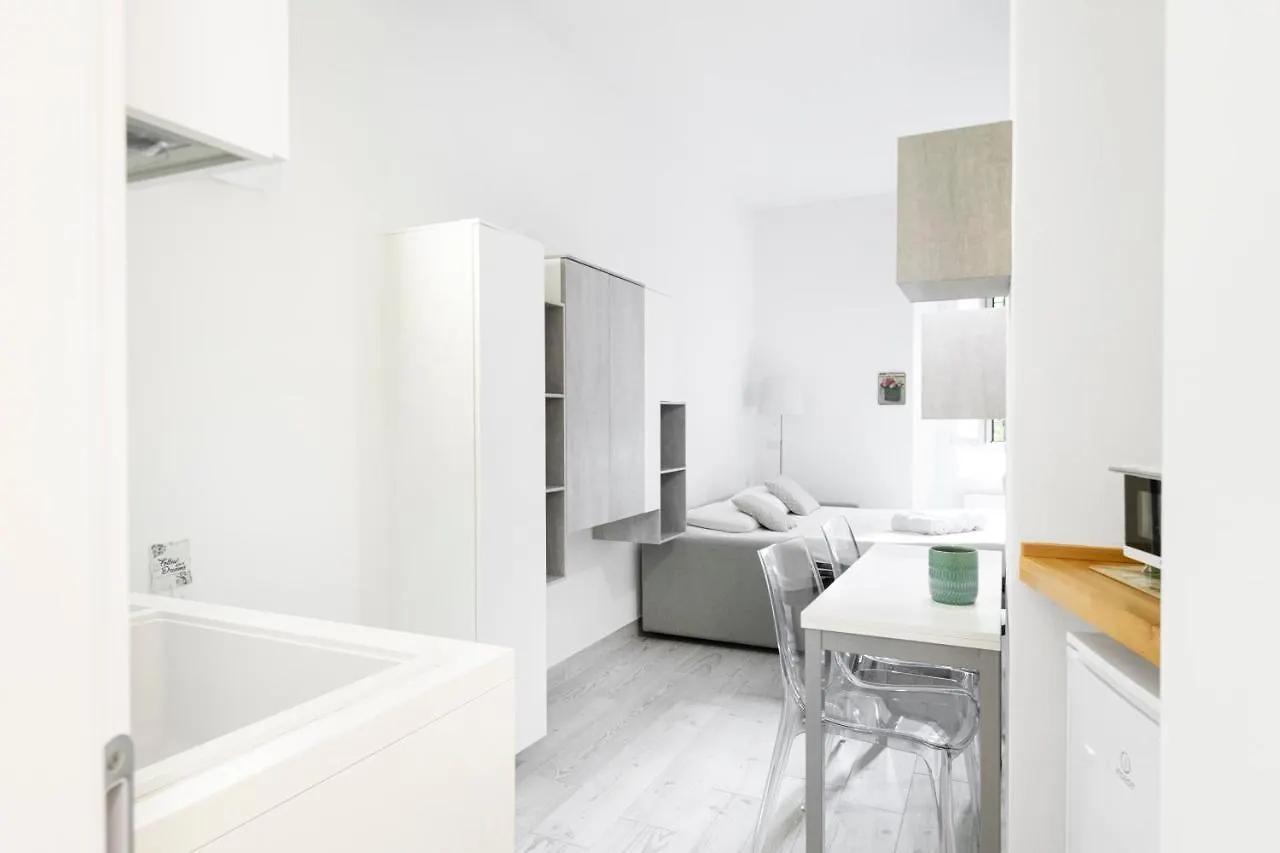 Easylife - Comodo Studio In Corso Di Porta Romana Milan 0*,